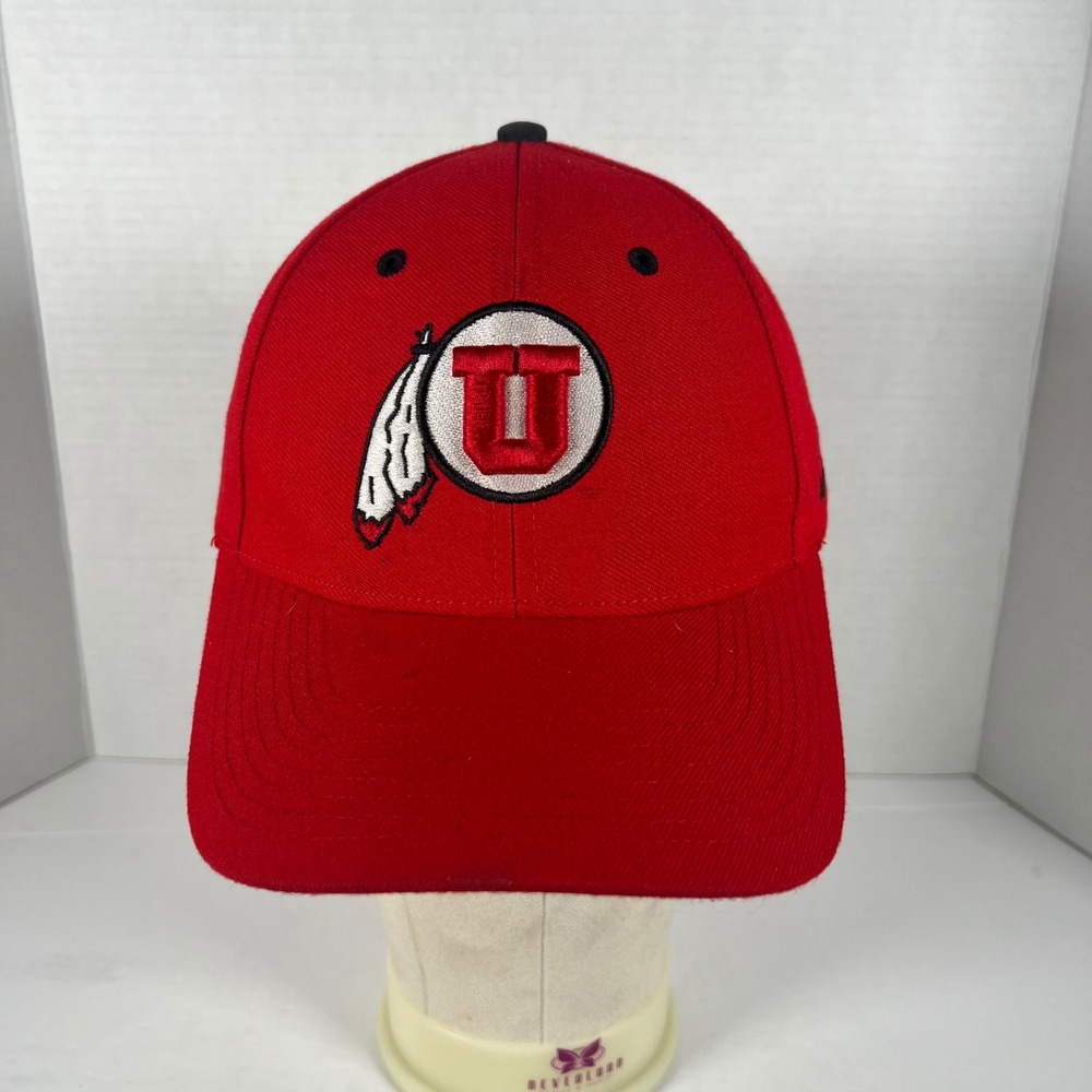 Nike Team‎ University of Utah Utes Red Adjustable Baseball Hat Cap